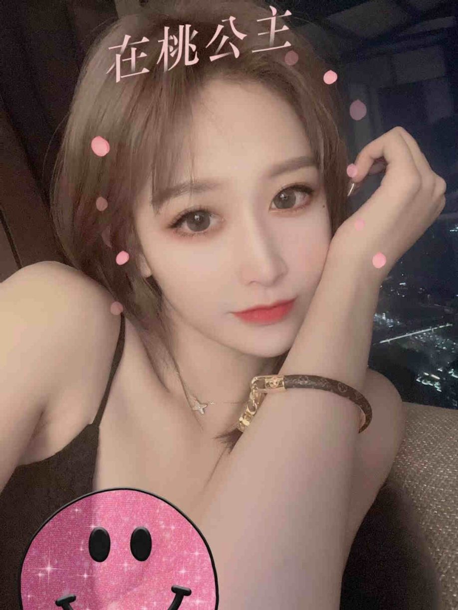 罗湖会所红牌颜值比肩车模